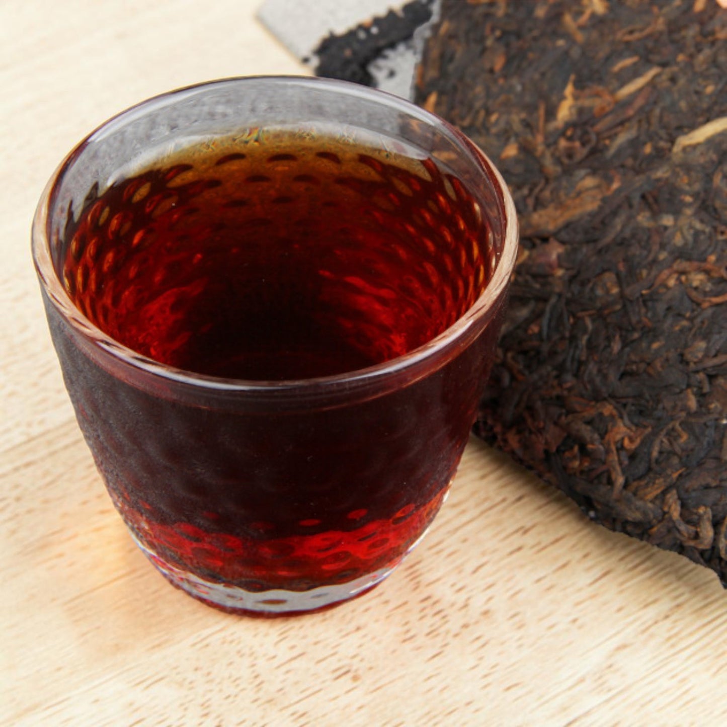 Pu-erh tea premium cake - ripened (400g)-2006