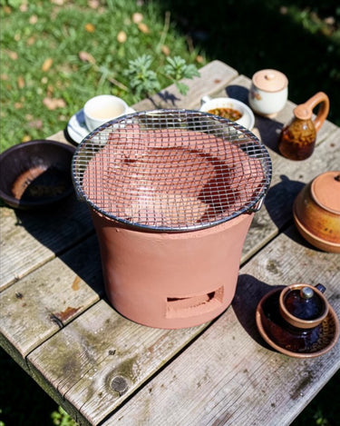 Clay charcoal stove