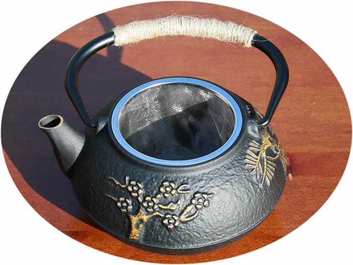Cast iron teapot A