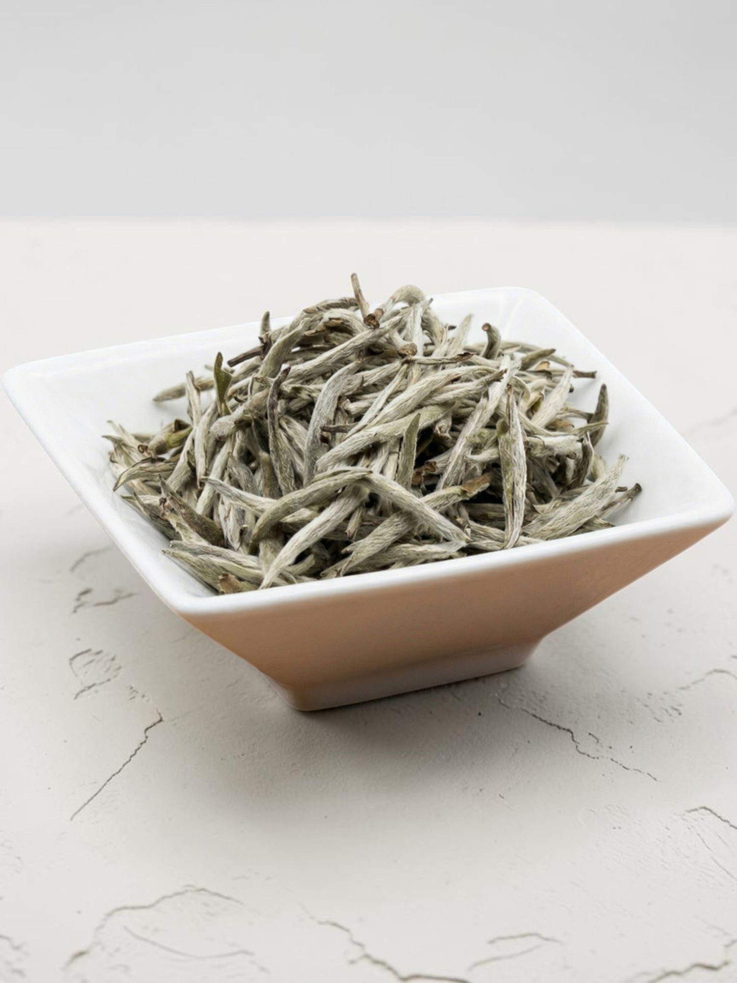Fuding Silver Needle (Bai Hao Yinzhen)