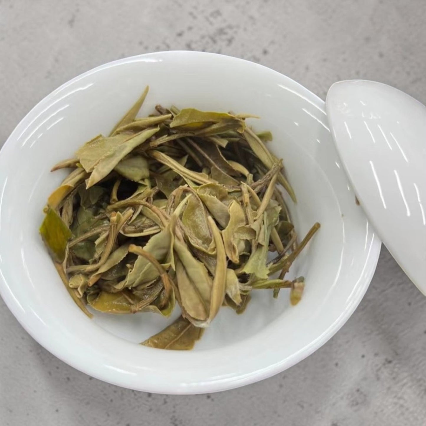 Fu-Ding white tea cake White Peony (Bai Mu Dan)-300g