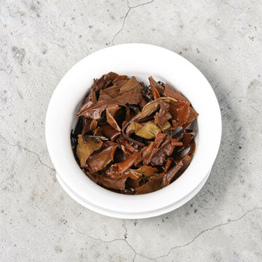 Aged White Tea - Aged Shou Mei cake