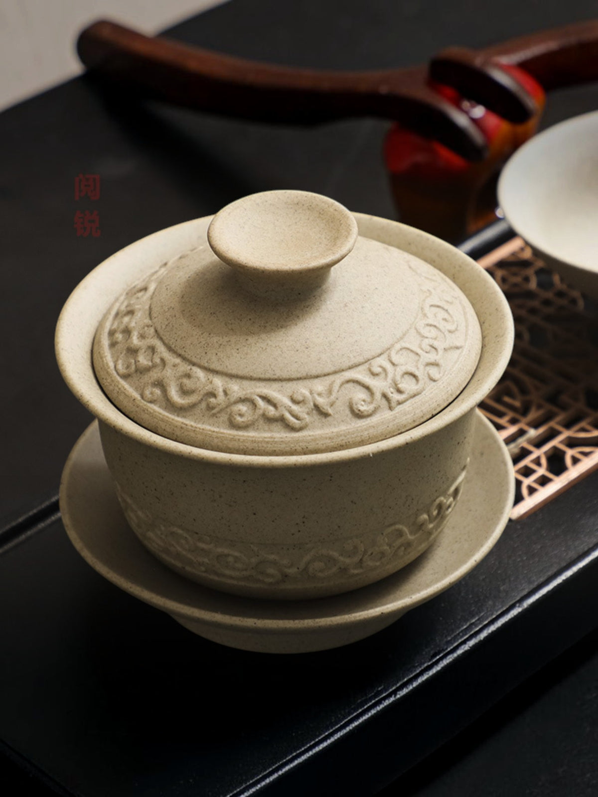 Rustic Stoneware Gaiwan – Cloud Pattern, 160ml