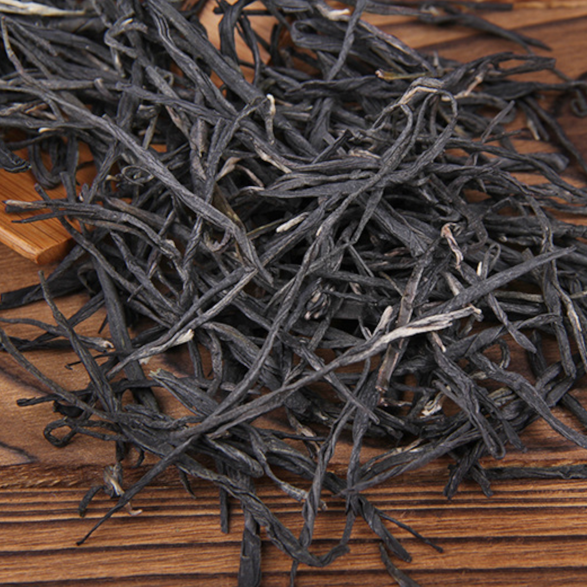 Pu-erh Zijuan (purple leaf)