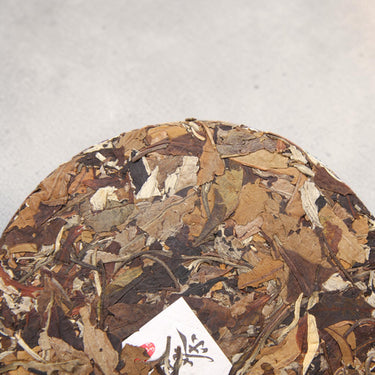 Aged White Tea - Aged Shou Mei cake