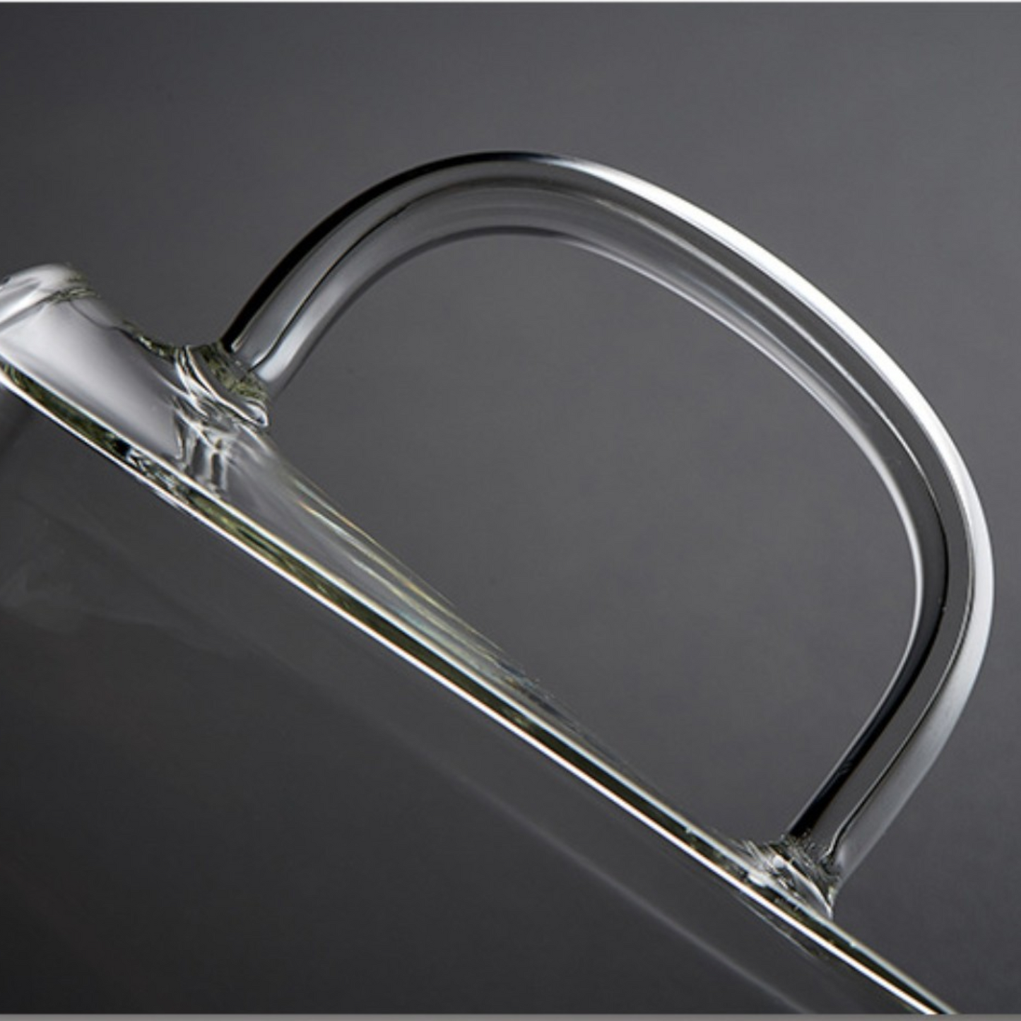 Glass Cha Hai (Fairness Cup) with strainer
