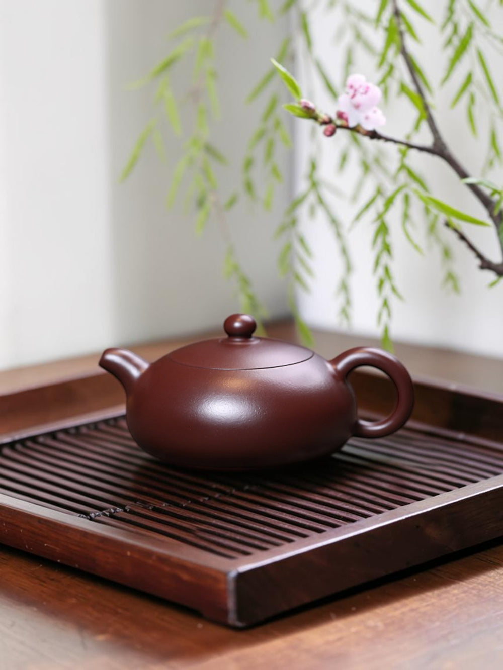 Yixing Zisha Teapot Half Moon (Red Clay)-150ml
