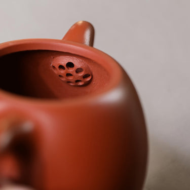 Yixing Zisha Teapot Qin Quan Red Clay-200ml