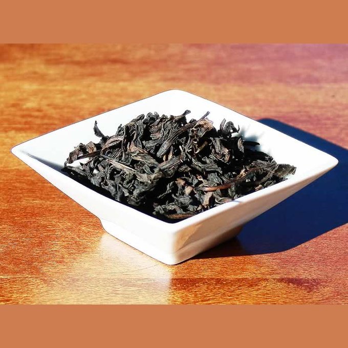 Da Hong Pao (Big Red Robe Wu Yi Tea)  (50g)