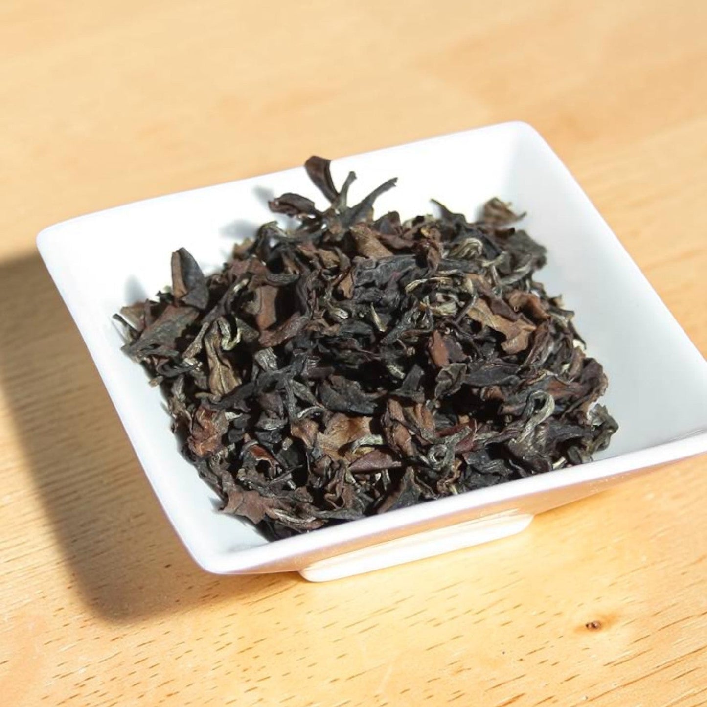 Oriental Beauty Oolong  — Loose Leaf Chinese Oolong Tea