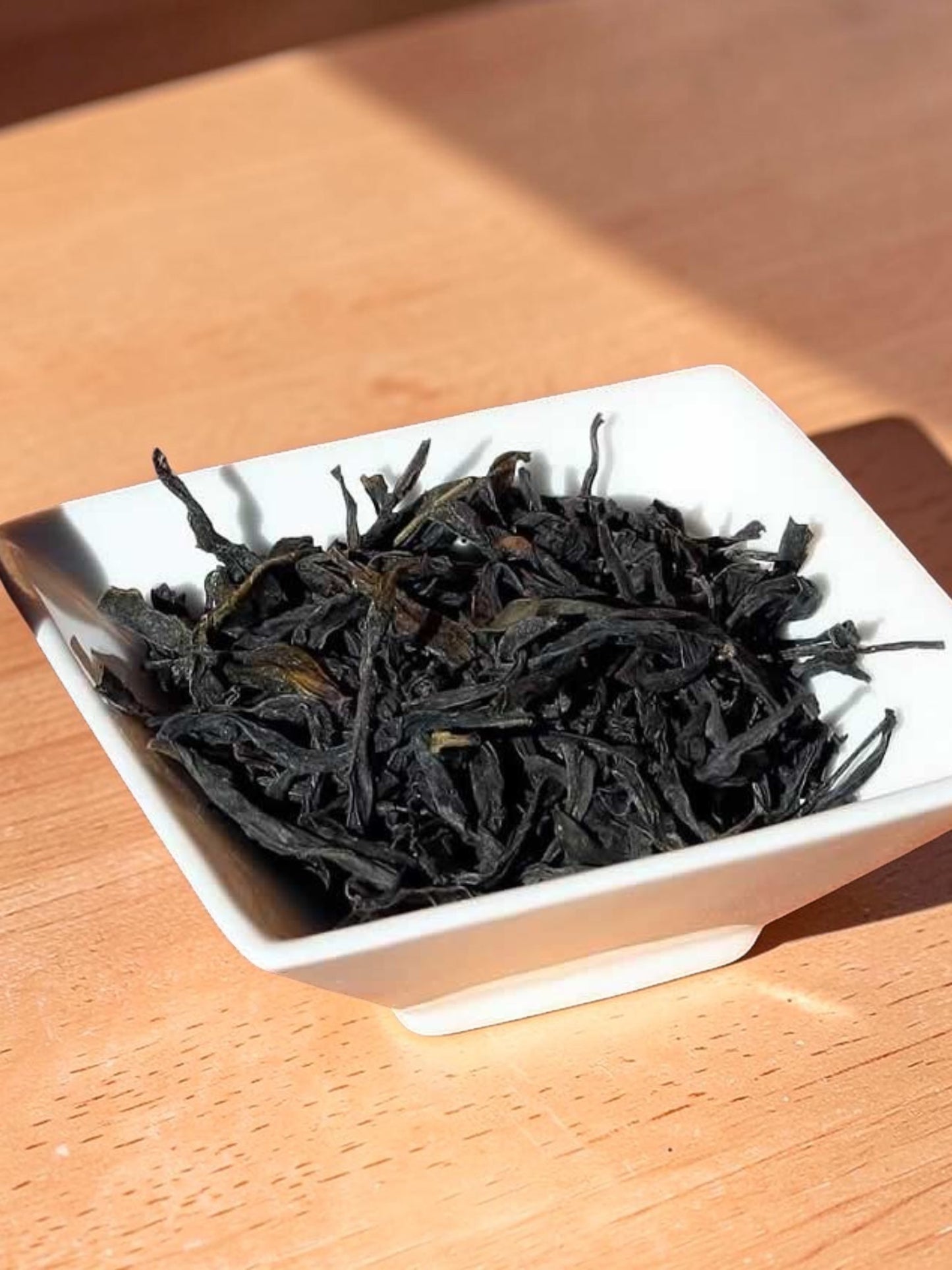 Phoenix Oolong (Feng Huang Dan Cong) — Loose Leaf Oolong Tea