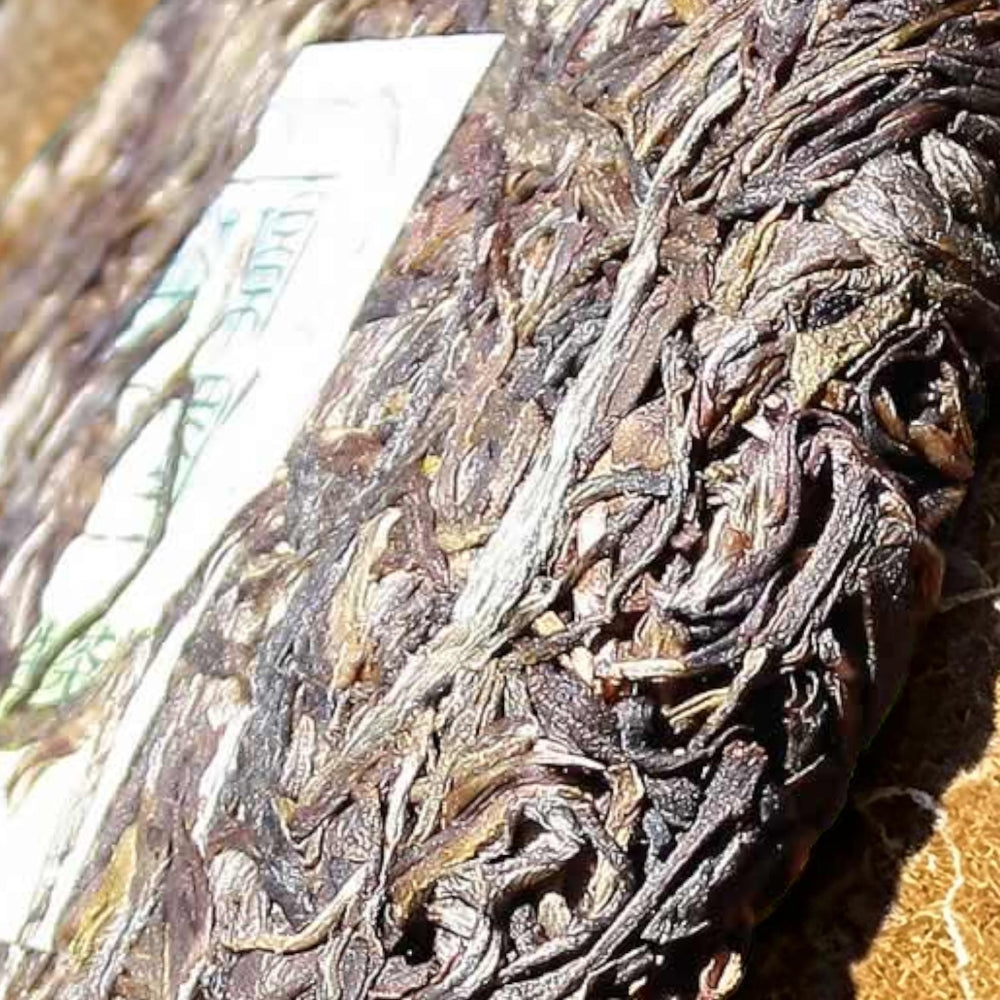 Pu-erh raw cake He Kai 200g -2022
