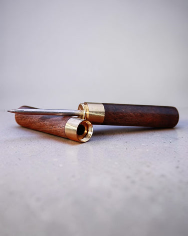 Pu-erh cake pin in a sheath - Large