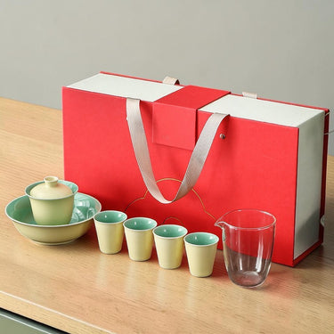 Yellow Gaiwan Tea Set with 4 Cups & Fair Cup | Dehua Set