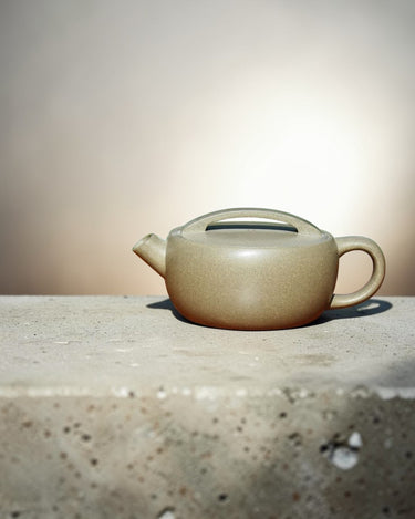 Yixing Zisha teapot Han-Wa