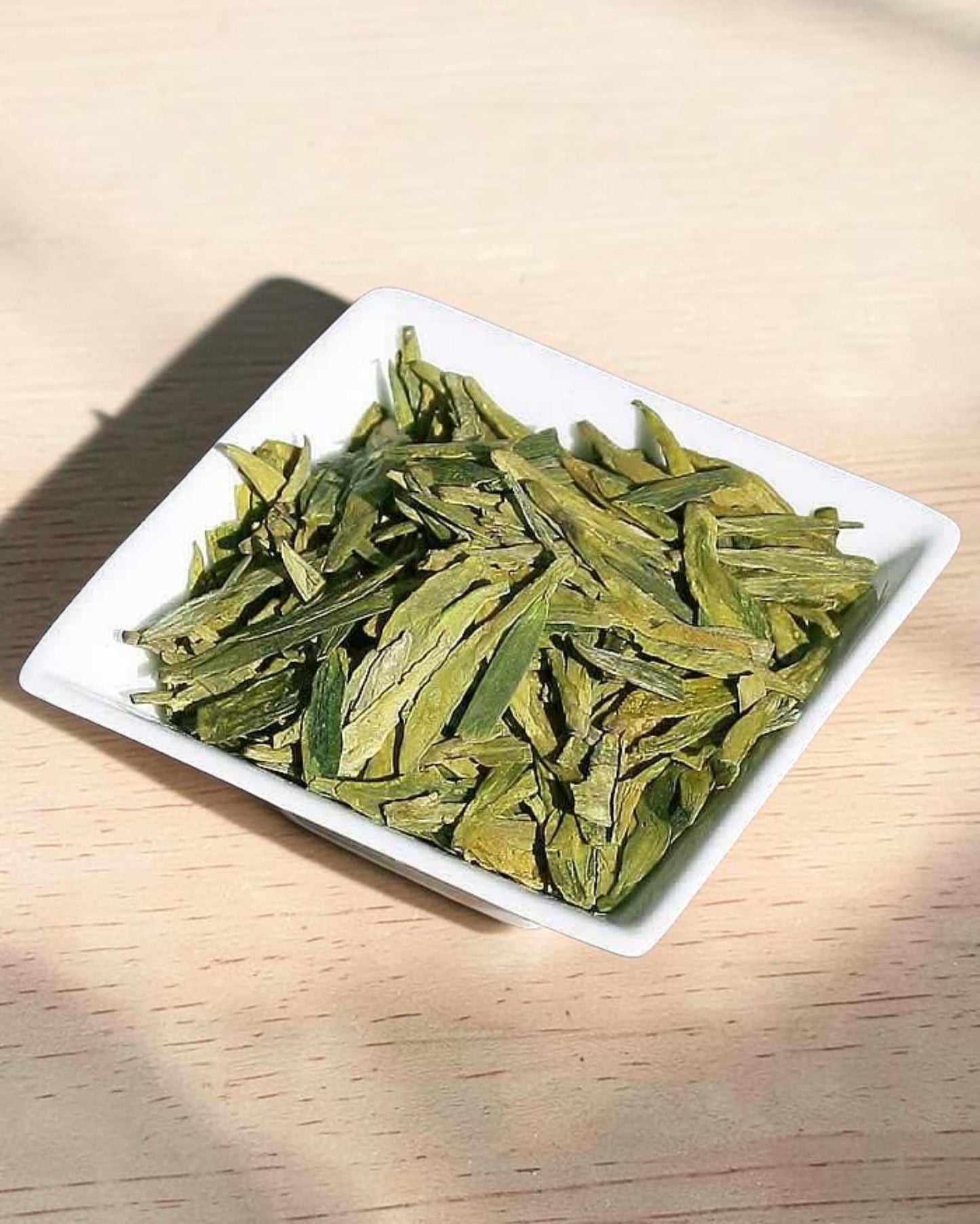 Longjing Tea (Dragon Well) — Premium Loose Leaf Chinese Green Tea