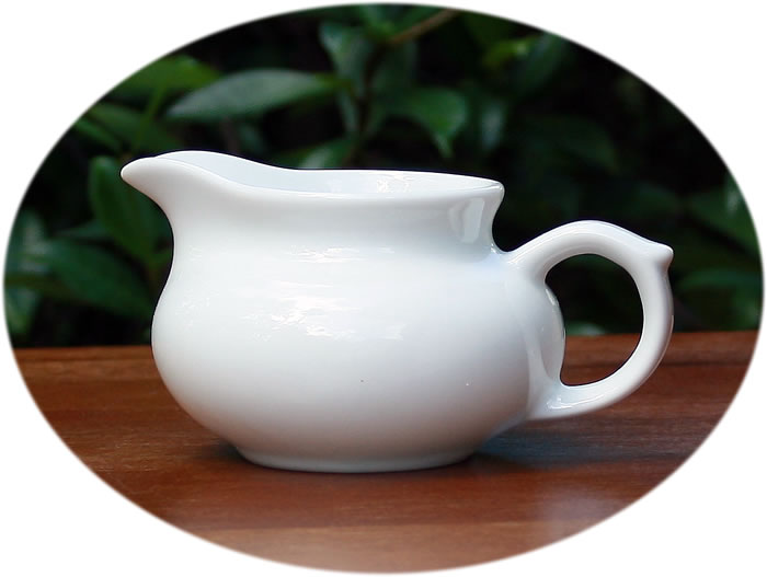 Cha Hai classic white