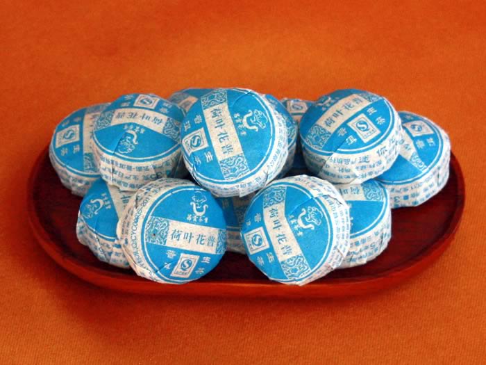 Pu-erh lotus mini tuocha raw