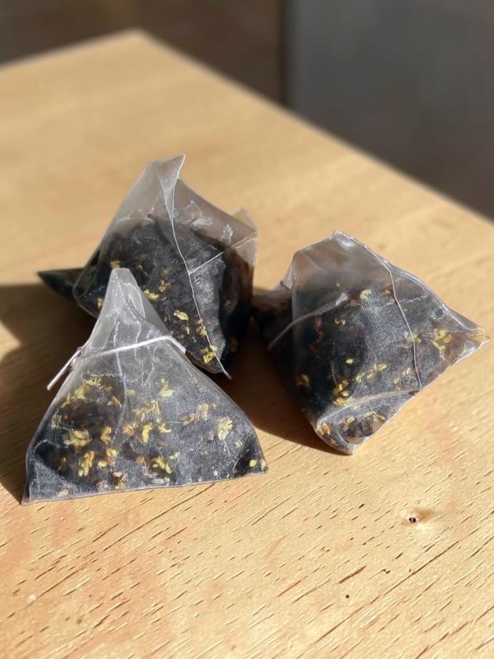 Pu-erh tea bag with Osmanthus