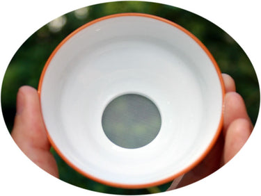 Tea strainer with holder ceramic A
