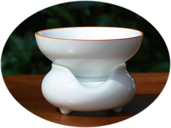 Tea strainer with holder ceramic A