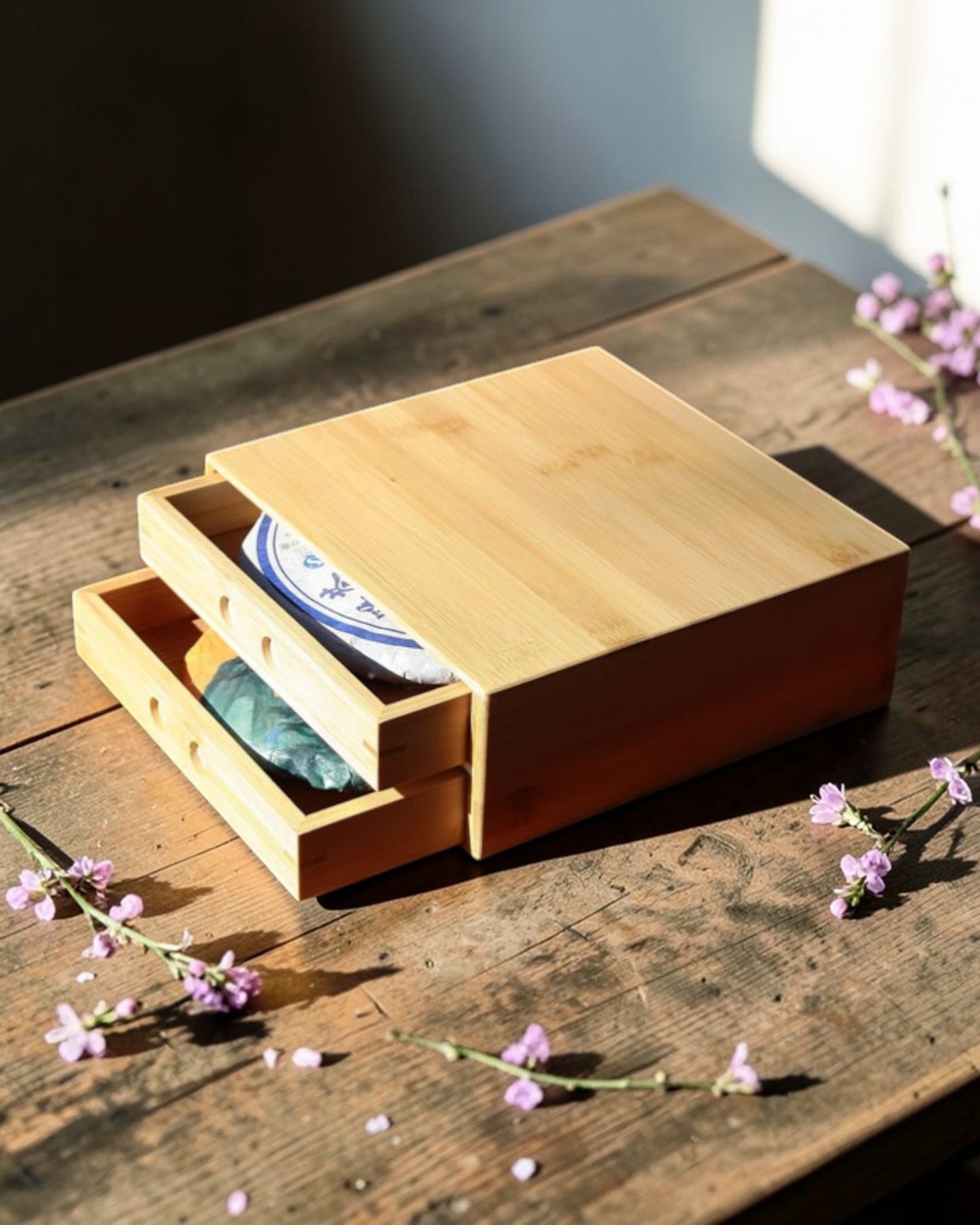 Pu-erh bamboo storage unit with drawers