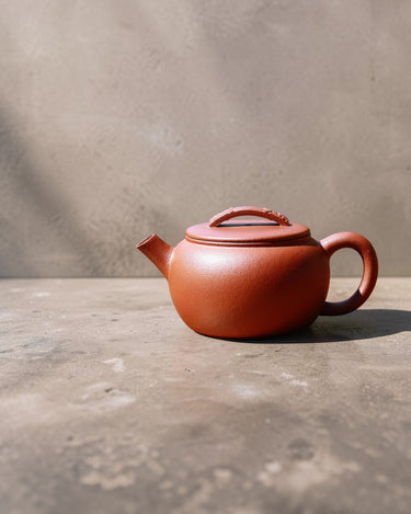 Yixing Zisha teapot Yu Wa