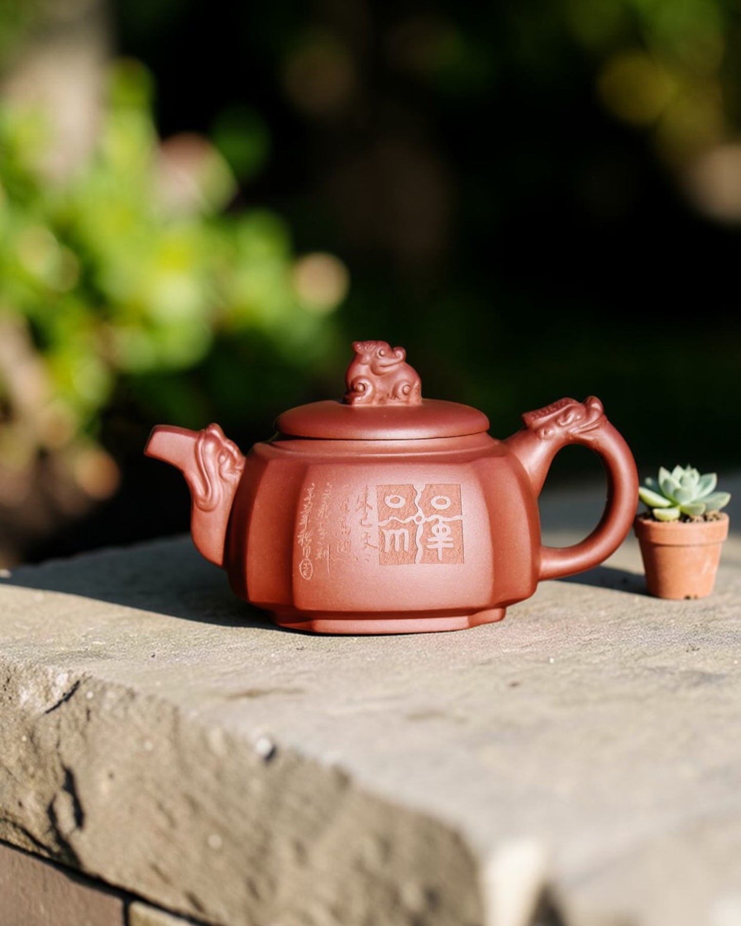 Yixing Zisha Teapot Majesty
